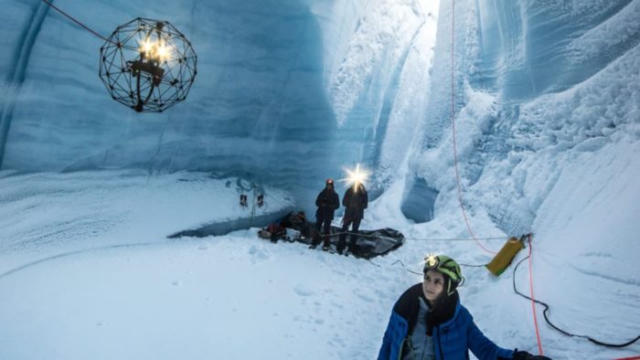 Aeronavegabilidade O Drone Elios Explorou As Profundezas Das Cavernas De Gelo Da Groenlandia