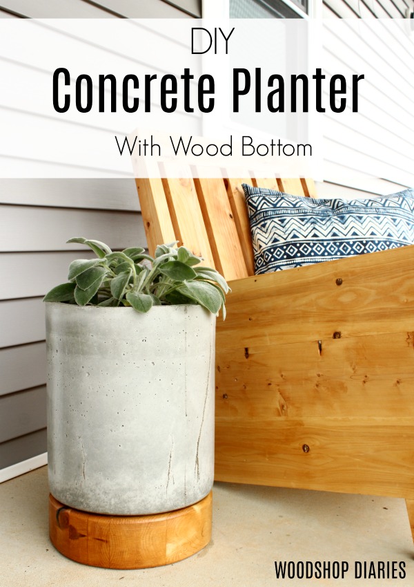 Plantador de concreto com base de madeira