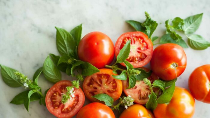 Descubra O Passo A Passo Para Cultivar Seus Proprios Tomates Cereja Em Casa